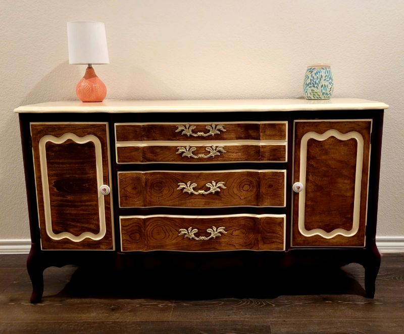 Cupboard Refinishing