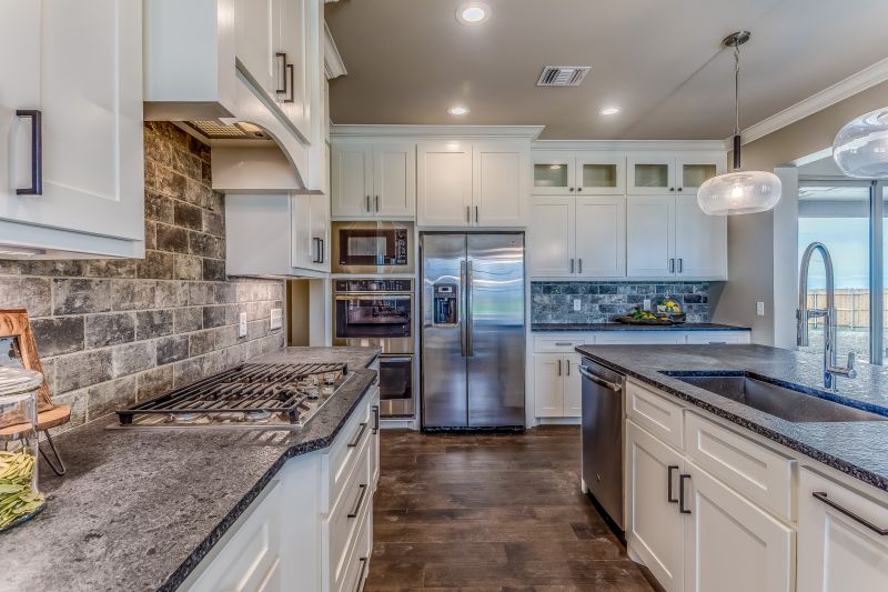 Kitchen Cabinets Remodeling