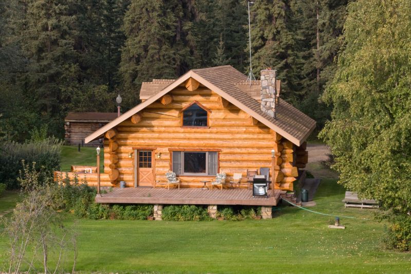 Log Home Staining