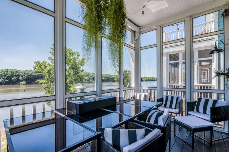 Screened In Porch Installation