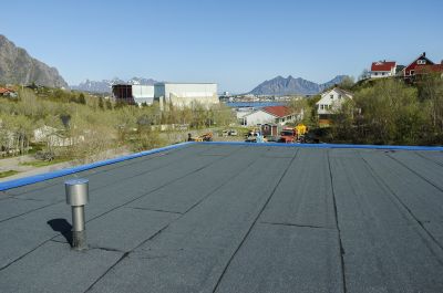 Single Ply Roof Installation
