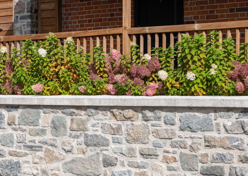 Stone Wall Hardscaping